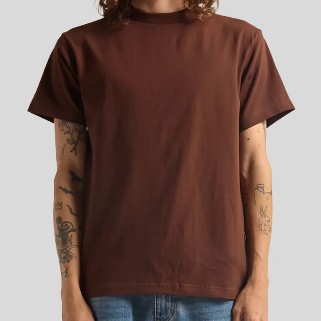 Trendy baggy t-shirt by "succes print shop," combining comfort and style for a perfect addition to your casual wardrobe.