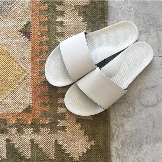 Trendy custom flip flops that offer comfort and style, perfect for beach days and casual outings. Step out in confidence!