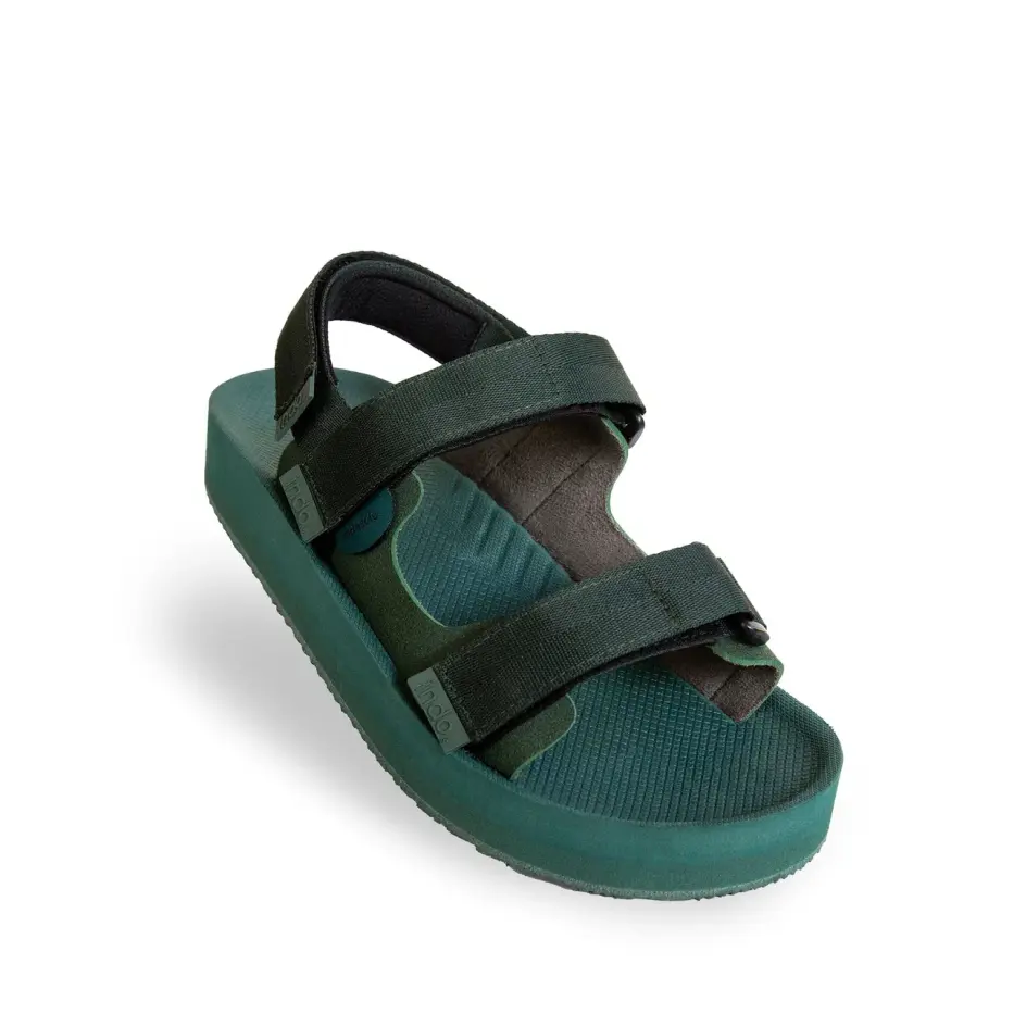 Exquisite custom flip flops designed for adventurers, complete with personalized branding for a touch of sophistication.