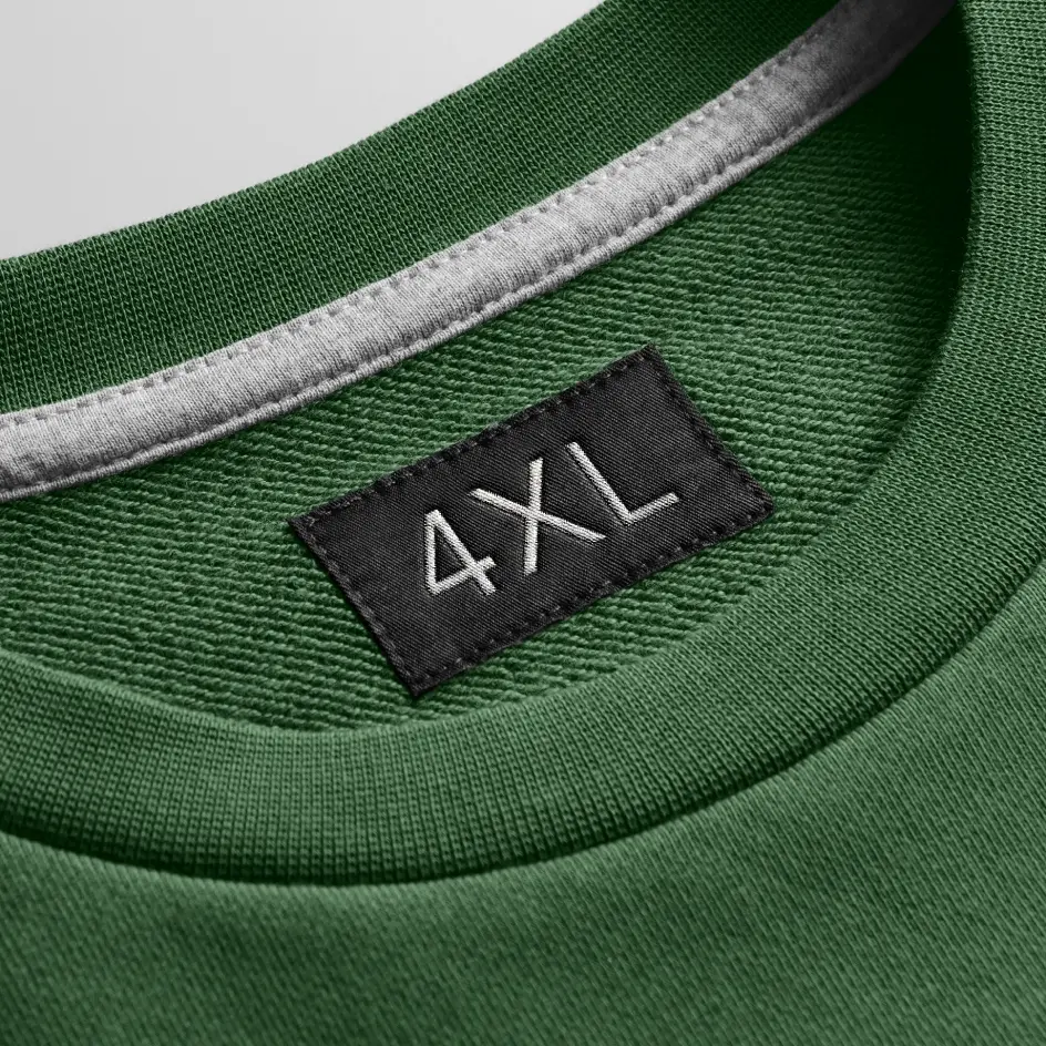 4XL-sized Fully Sublimation Soccer Jersey, offering an ultra-roomy fit for unrestricted motion on the field.