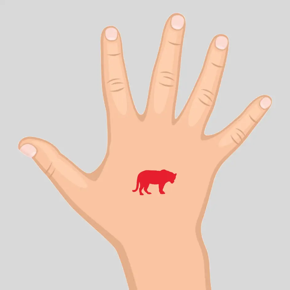 Small (25mm) temporary tattoo with a compact design, perfect for subtle body art.