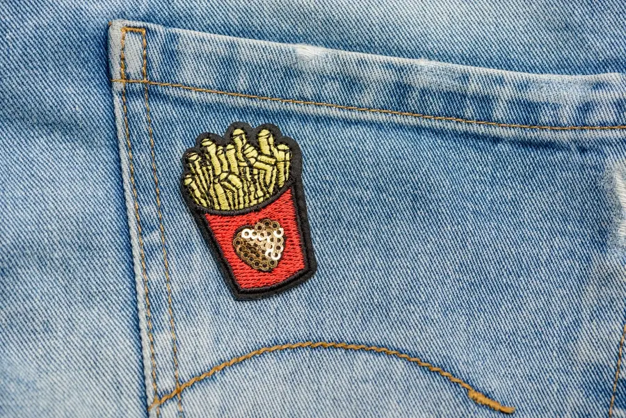 Leveraging Custom Iron-On Patches for Niche Market Penetration